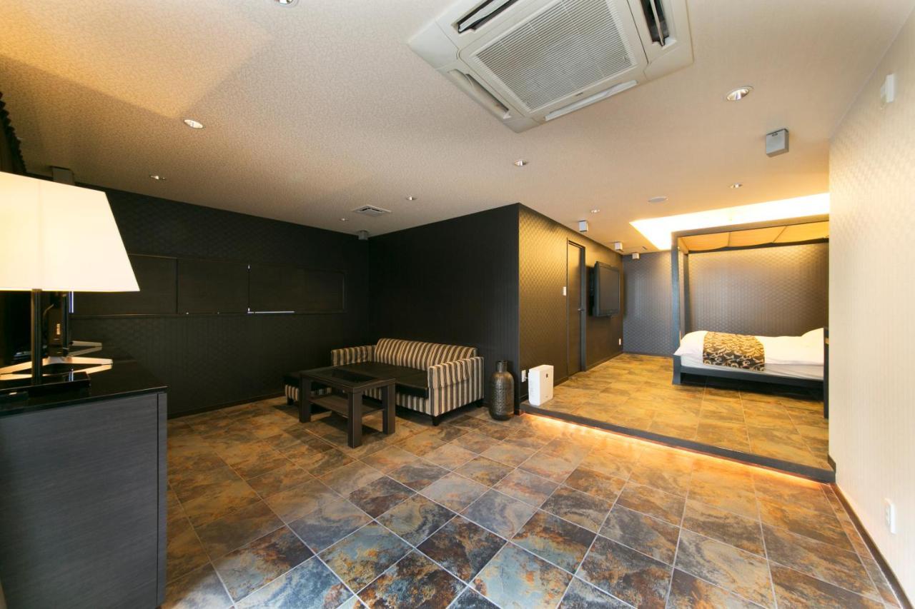 Hotel Lotus Toyonaka (Adults Only) Exterior foto