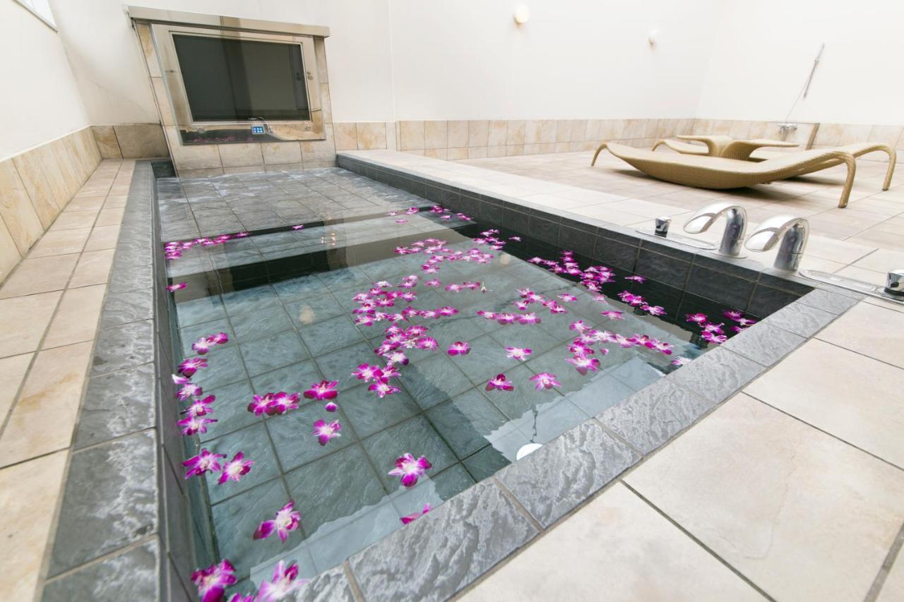 Hotel Lotus Toyonaka (Adults Only) Exterior foto